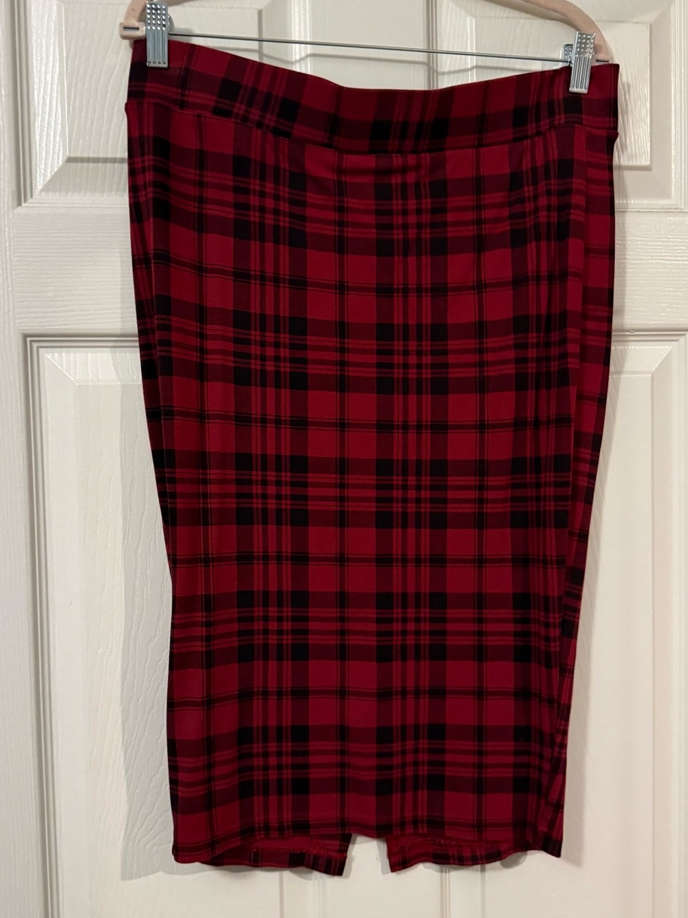 ❤️🖤 TORRID RED & BLACK PLAID MIDI SKIRT — HOLIDAY CHRISTMAS FALL PREPP